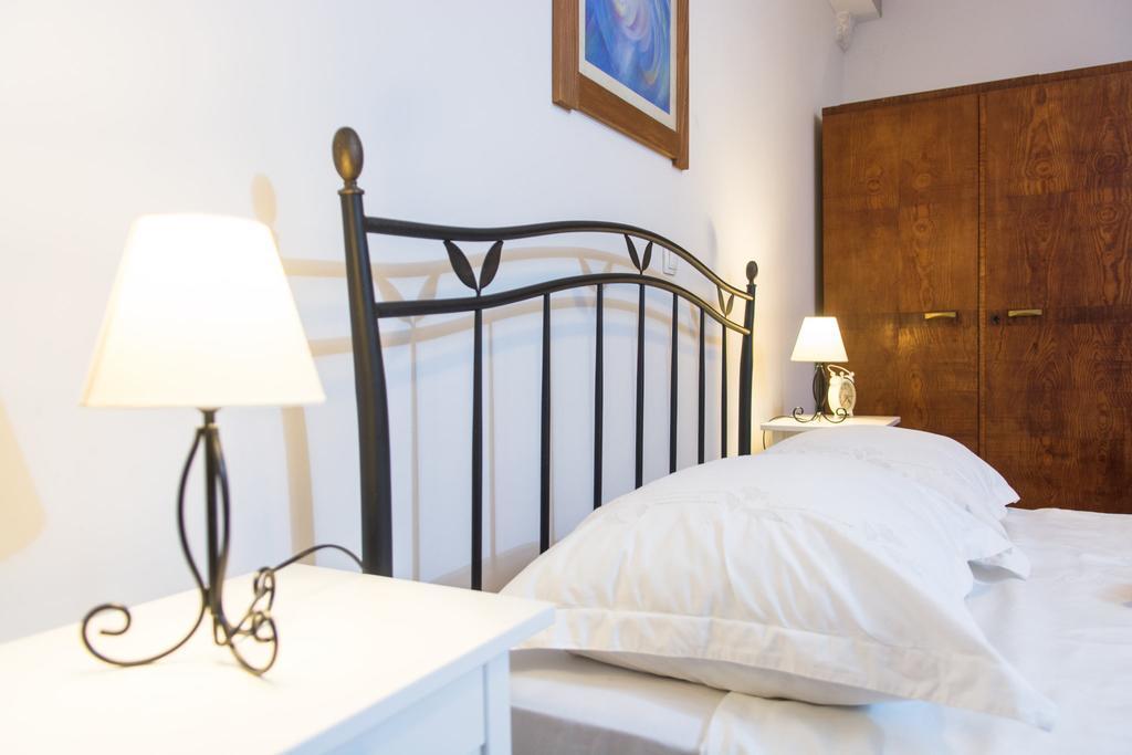 Apartment Capo Residence - Old Town - Parking Trogir Zewnętrze zdjęcie