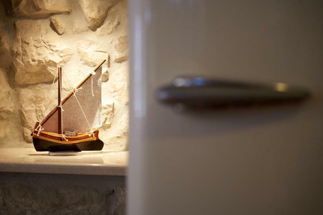 Apartment Capo Residence - Old Town - Parking Trogir Zewnętrze zdjęcie